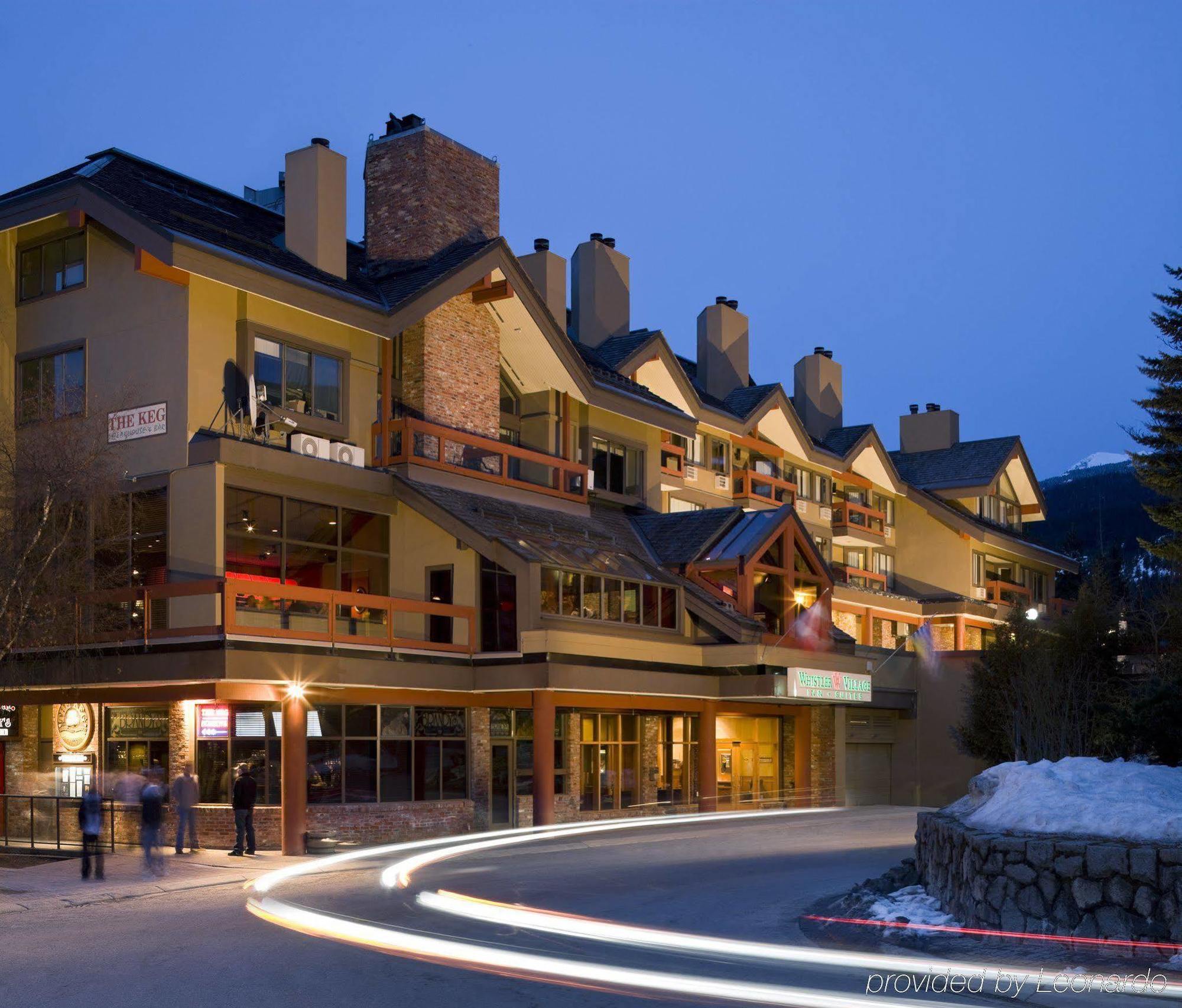 Whistler Village Inn & Suites Екстериор снимка